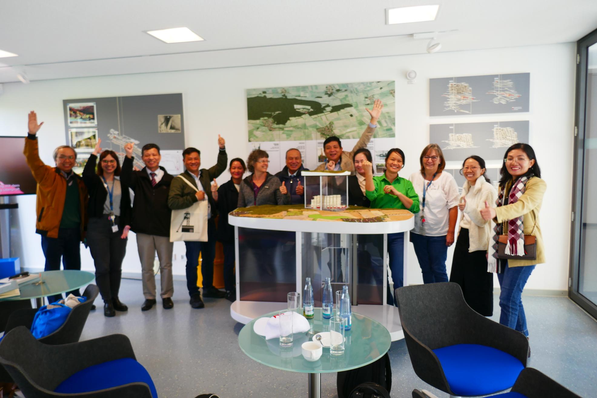 Abschlussfoto im Informationszentrum von Asse II. Bild: Conrad Dorer